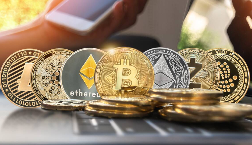 Bitcoin vs Altcoins: Key Differences